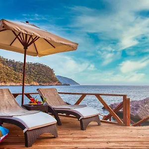  Hotel La Boheme Kabak Adults Only